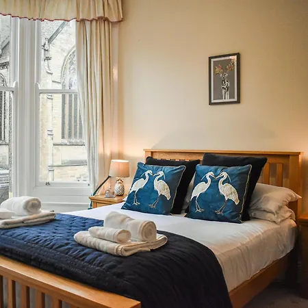 Stanton House - Abbey View Holiday home